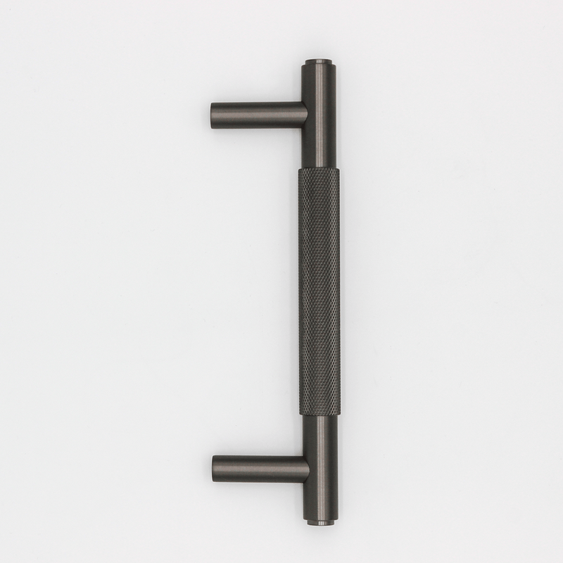 Knurled Gunmetal Stainless Steel Cabinet Pull Handle 170mm detail