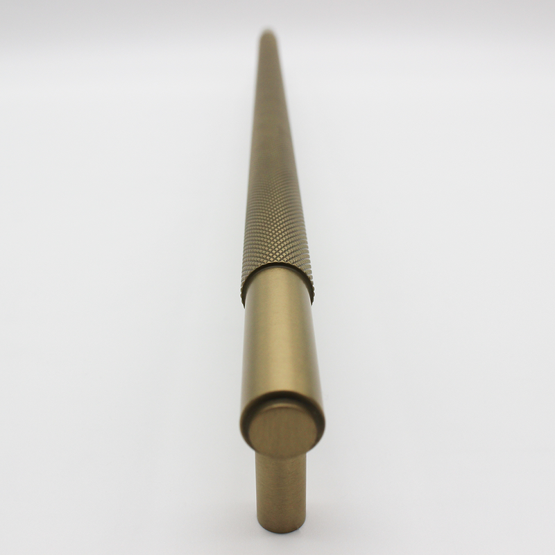 Knurled Brushed Gold Stainless Steel Cabinet Pull Handle 500mm detail