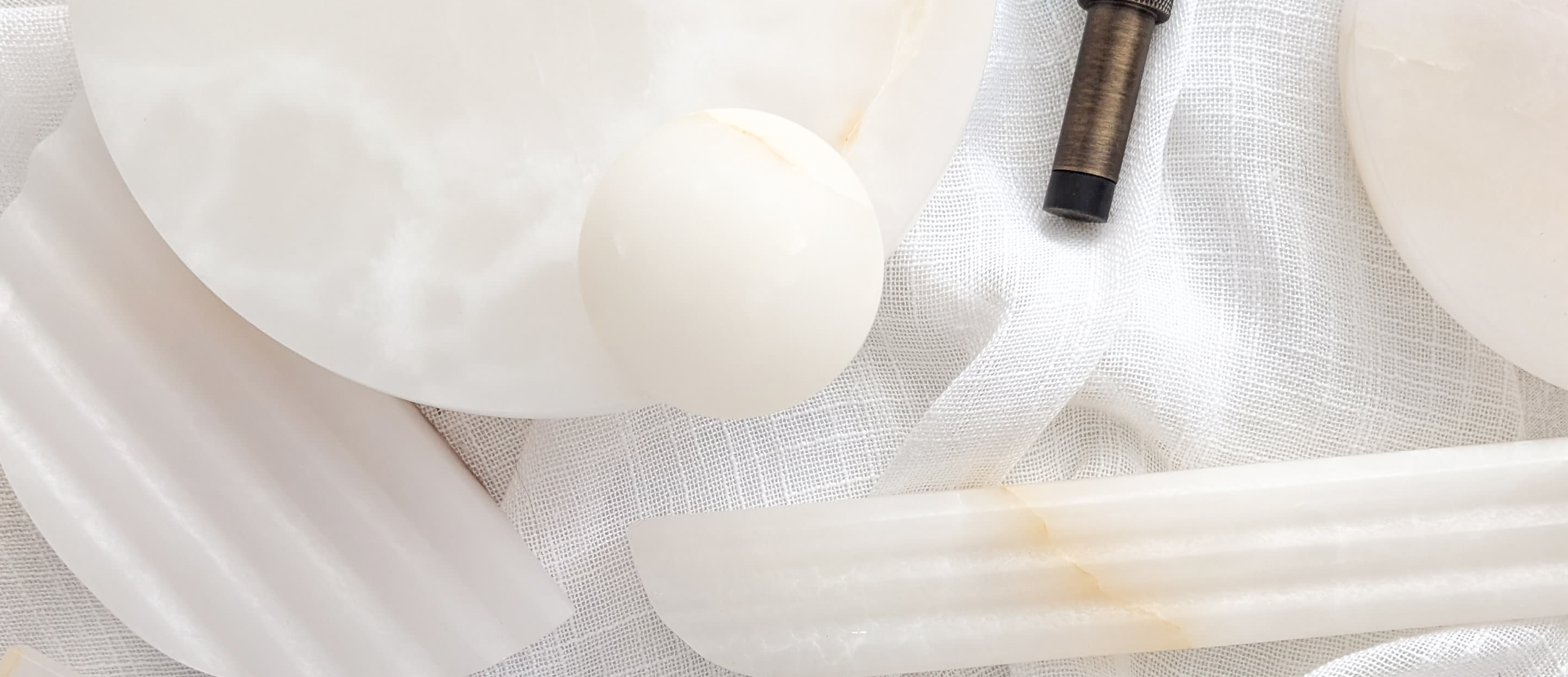 White Onyx finish material